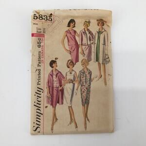 Vintage Simplicity Sewing Pattern 5835 Jackie Kennedy Suit Size 12 Bust 32 UNCUT
